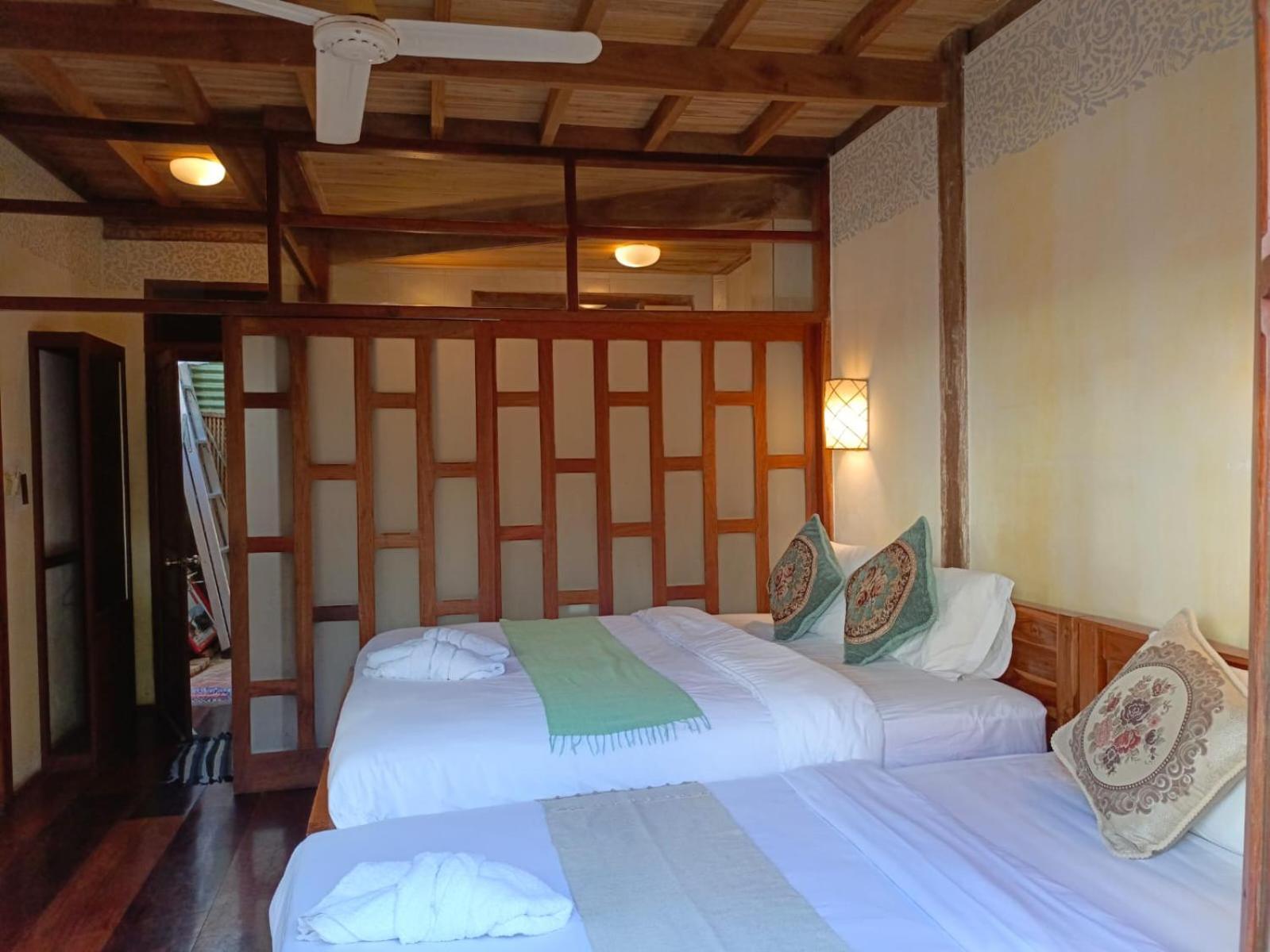 Ireenkevin Guesthouse 琅勃拉邦 外观 照片