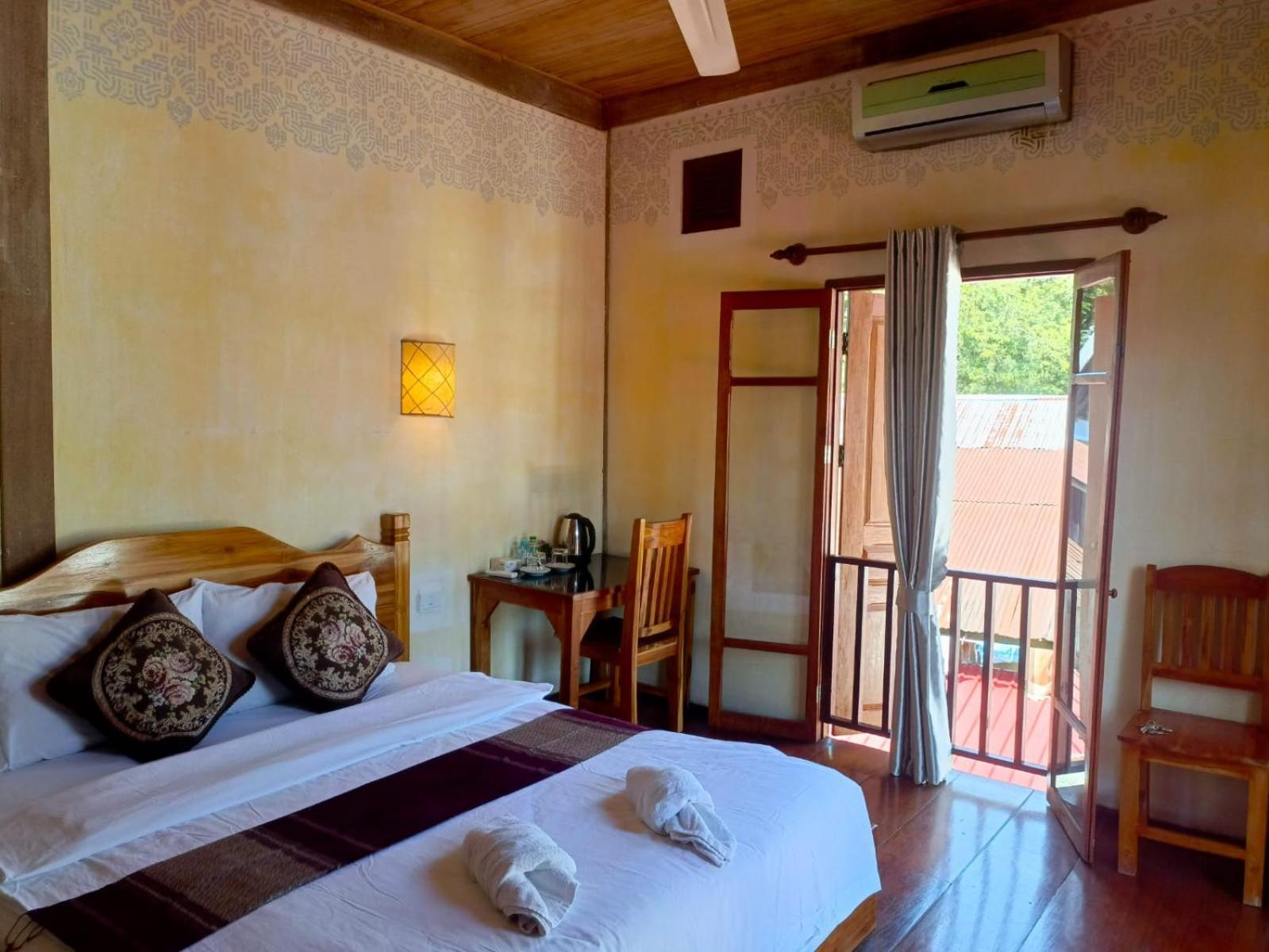 Ireenkevin Guesthouse 琅勃拉邦 外观 照片